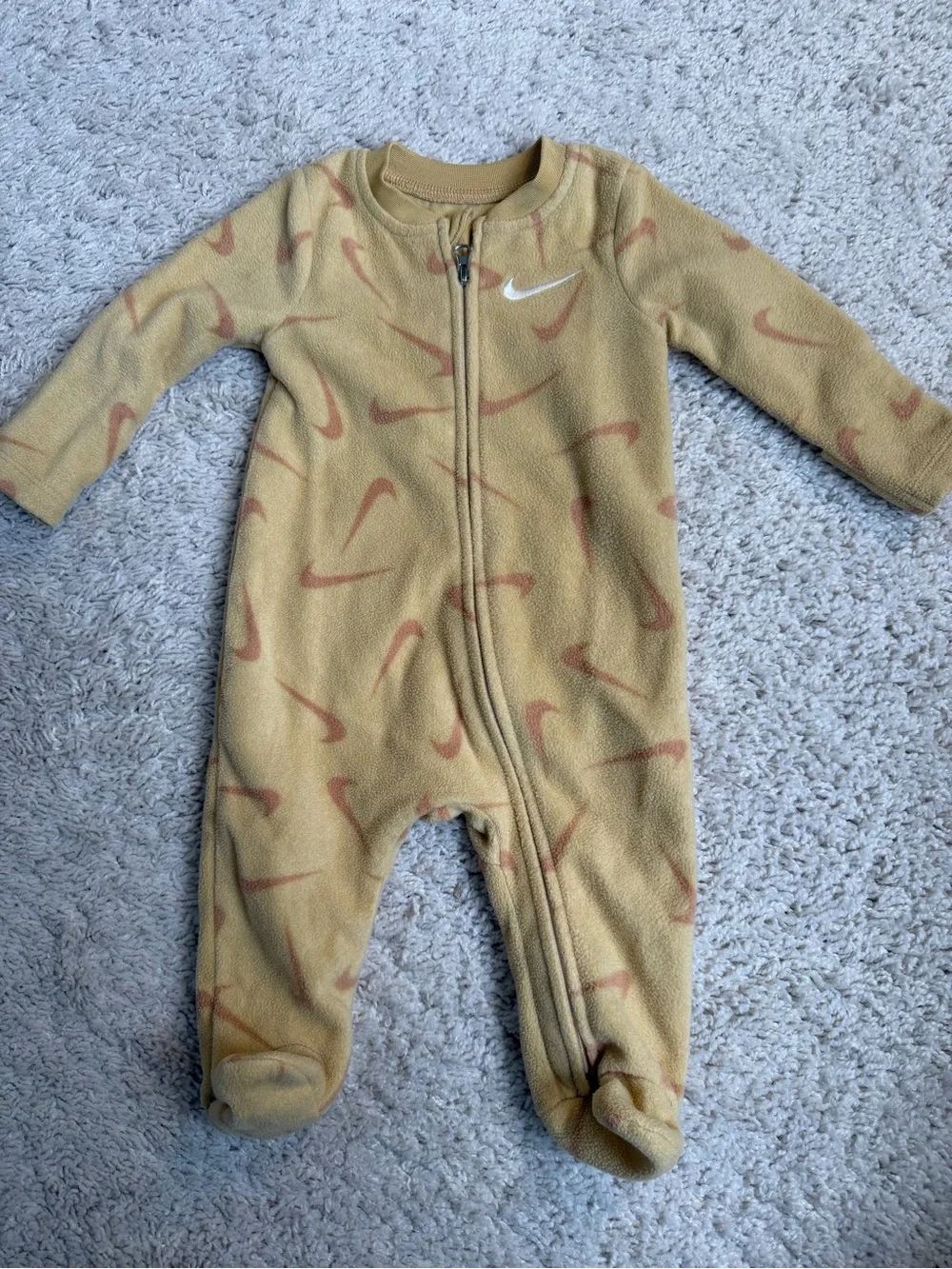 Nike Baby Gender Neutral Fleece Footie
